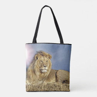 Tote Leão no bolsa do safari