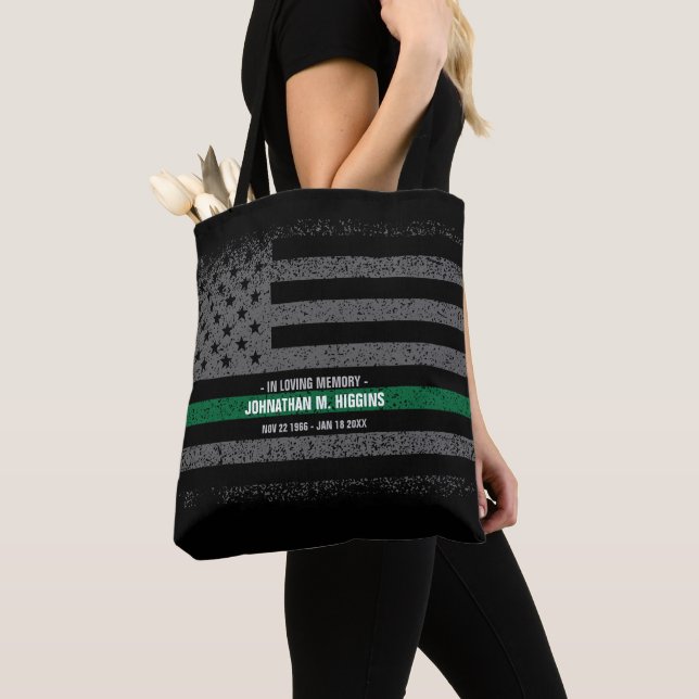 Tote No Loving Memory Militar American Flag Bolsa (Close Up)