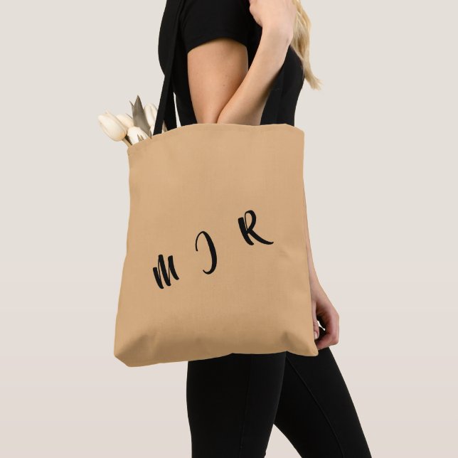 Tote O bolsa Bag=Tan/Black de Personalizable 3-Initial (Close Up)