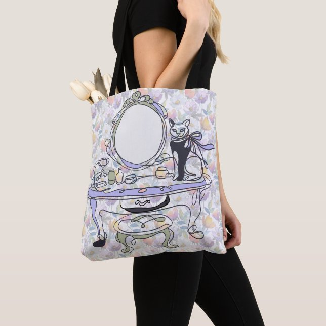 Tote Tóla de Vaidade com Bolsa de Gato (Close Up)