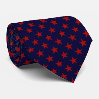Trabalho de gravata com padrão de estrela vermelha