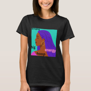 Trazendo camiseta de energia de alto salto