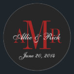 Três Letras Monogramas Nomes de Casamento Etiqueta<br><div class="desc">Nomes de Monograma Preto e Design de Etiqueta de Favor de Casamento por Elke Clarke ©2010. Personalize com suas letras monográficas,  nomes,  escolha de fontes de casamento e cores de casamento.</div>