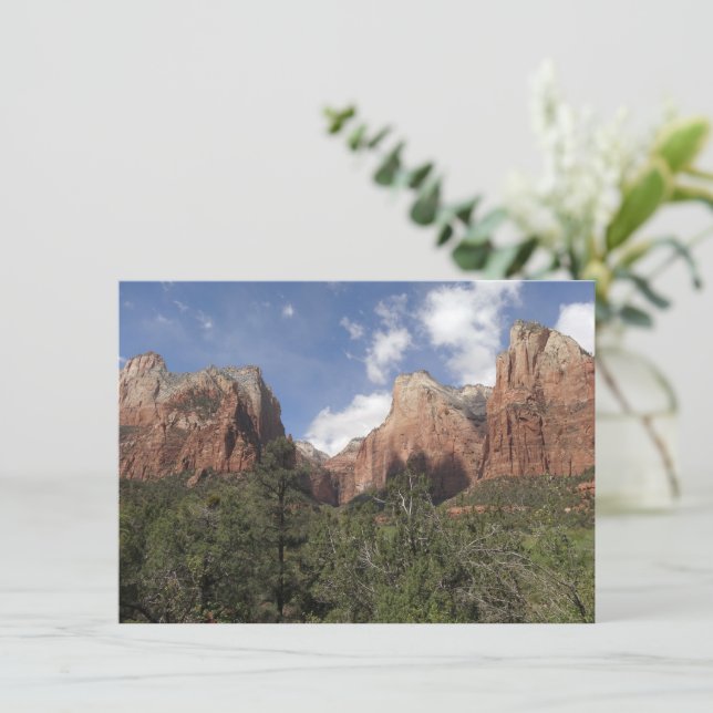 Tribunal dos Patriarcas II no Parque Nacional de Z (Em pé/Frente)