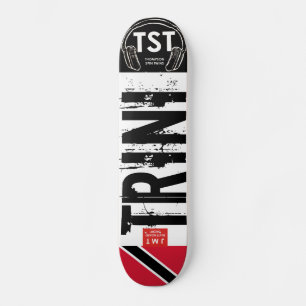 TRINI Skateboard