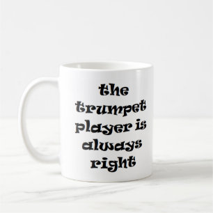 trompetista sempre caneca de café direita