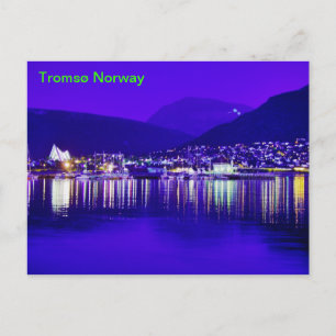 Tromsø Noruega na noite do cartão postal