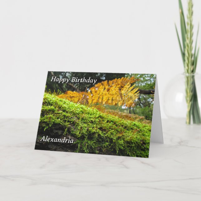 Tronco de Árvore em Moss Lush - Cartão de Aniversá (Frente)
