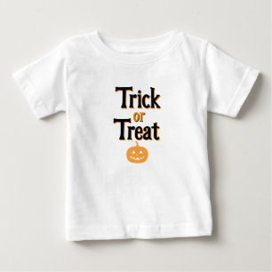 Truque de Dia das Bruxas ou Camiseta Branca
