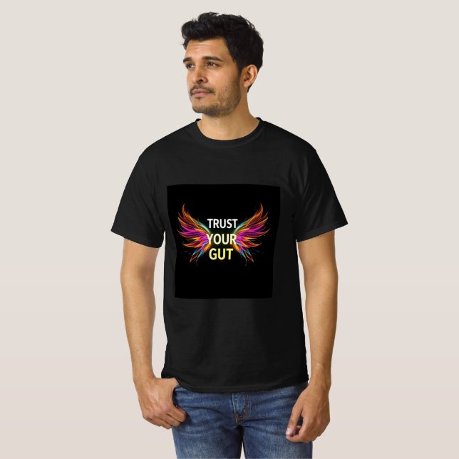 Trust Your Gut T-Shirt | Wings of Discovery Motiva (Frente Completa)