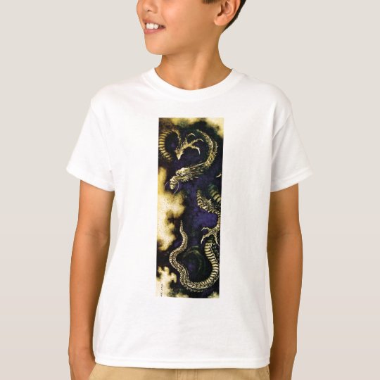 Tshirts Dragão em uma nuvem de chuva