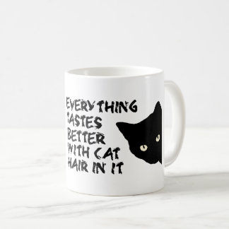 Tudo prova melhor com cabelo do gato nele a caneca