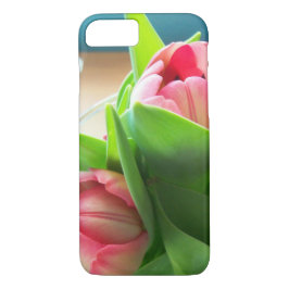 Tulipas cor-de-rosa Twp numa capa de telefone