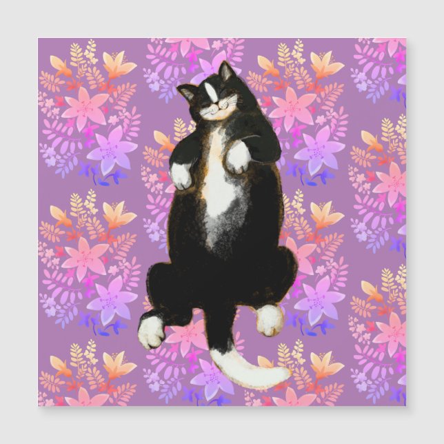 Tuxedo cat Dormindo no leito floral (Frente)
