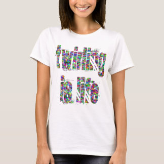 Twirling é t-shirt da boneca das senhoras da vida