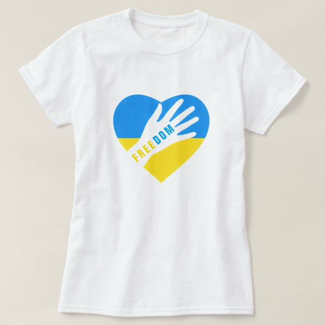 Ucrânia T-Shirt Freedom Ucraniano Flag Heart (Frente do Design)
