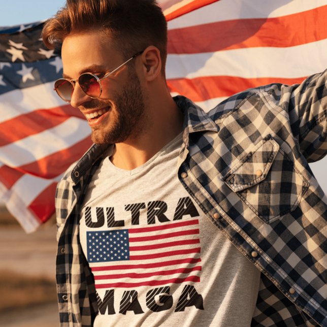 ULTRA MAGA TRUMP 2024 T-Shirts (Criador carregado)