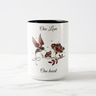 Um amor, uma caneca de café do coração