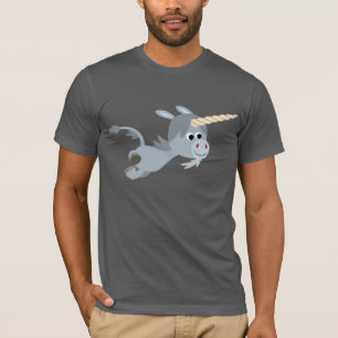 Um Belo Unicórnio De Cartoon Em Uma Camisa De T R