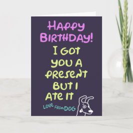 Um cartão de aniversário engraçado do cão, mensage
