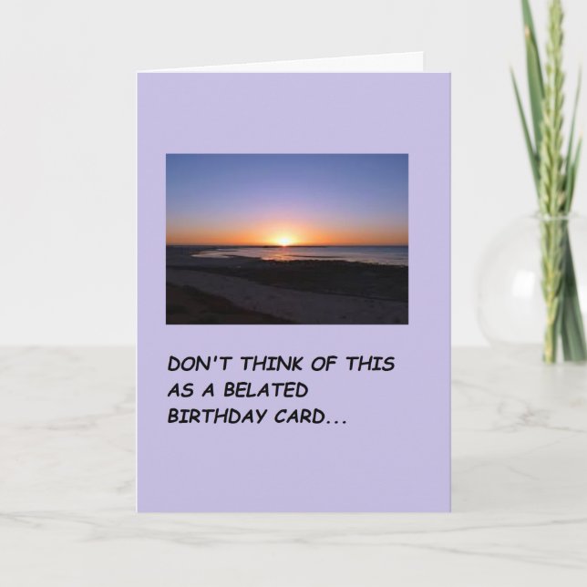 Um cartão que diz desculpe, esqueci seu aniversári (Frente)