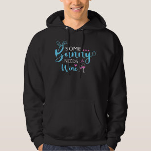 Um Coelhinho Precisa De Vinho Camisa Engraçada Pás