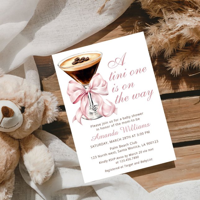Um Convite de Chás de Bebê A Tini One Espresso Mar (A tini One Espresso Martini Pink Bow Baby Shower Invitation)