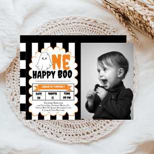Um Convite de festas de Boo Boy Feliz