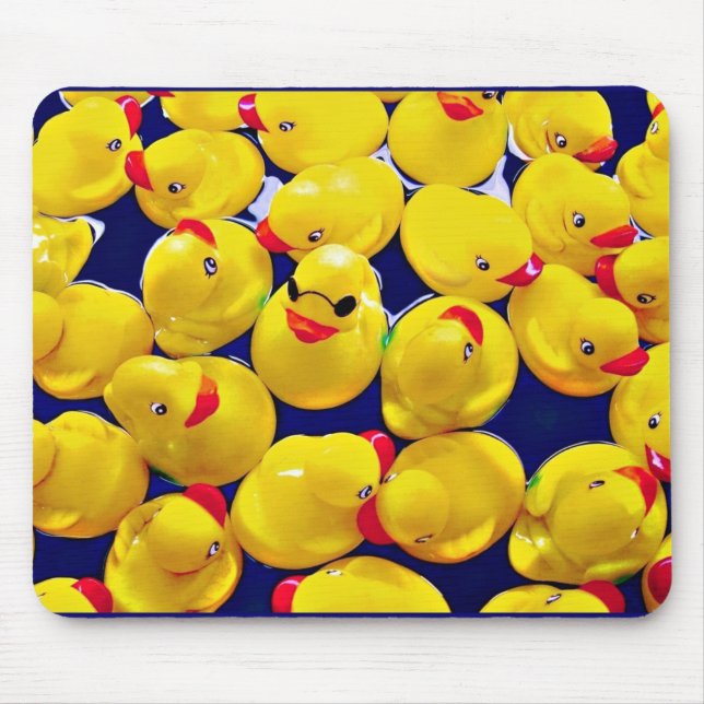 UM de um Mousepad AMÁVEL (Frente)