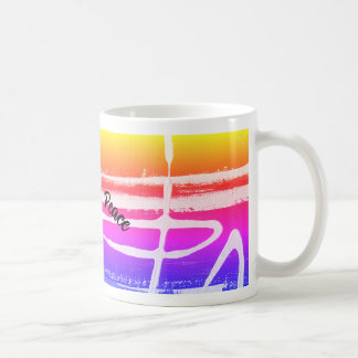 Um desenho abstrato original numa caneca branca cl