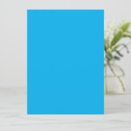 Um fundo azul brilhante sólido sem qualquer padrão