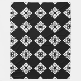 Um Grande cobertor De Padrões Tailandeses Para Tod