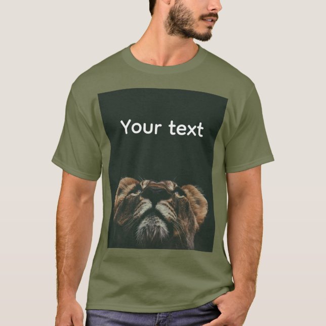 Um impressão de camisa de leão com texto editável (Frente)
