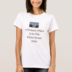 Um lugar para mulher está na camiseta da Casa Bra