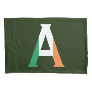 Um Monograma sobreposto à lixeira Irish Flag