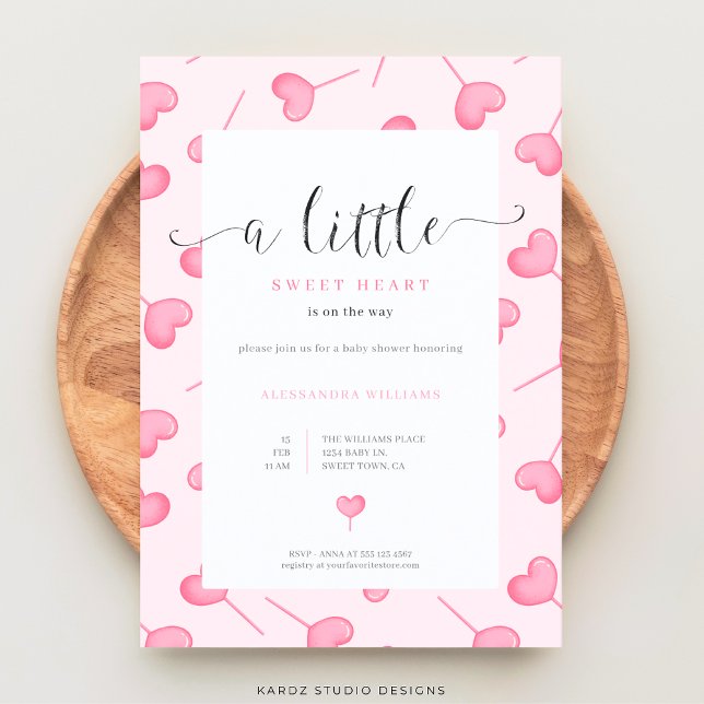 Um Pequeno Convite Para Chá de fraldas De Garota Q (Baby Shower invite shown in 5x7 size. Personalize and choose corner style and paper before checkout.)