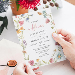 Um pequeno convite para Chás de fraldas de flor s