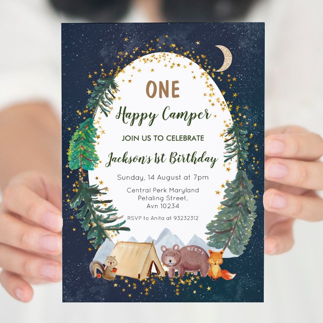 Um primeiro convite de aniversário para um campist (Criador carregado)