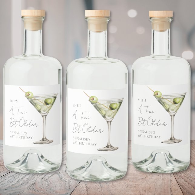 Um Tini Bit Antigo Martini Aniversário (A Tini Bit Older Martini Birthday Liquor Bottle Label )