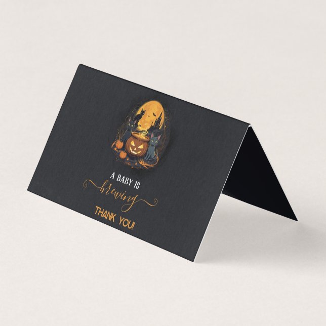 Uma Bebê Está Sendo Preparada Festa de Bebê de Hal (Frente)