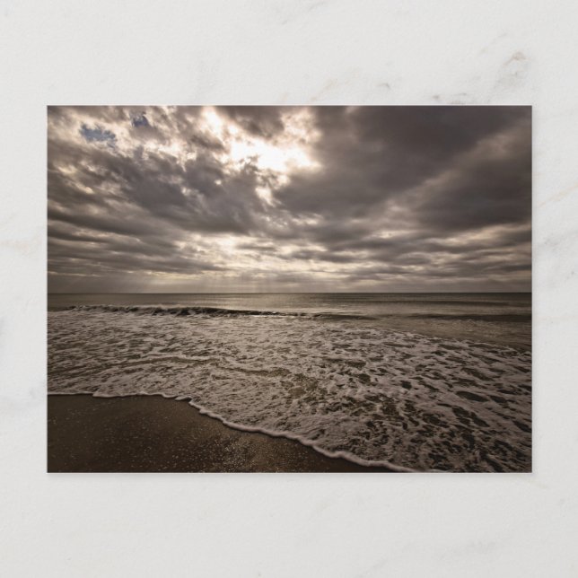 Uma caminhada no cartão postal da praia (Frente)