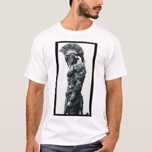 Uma camiseta gola canoa masculino simples