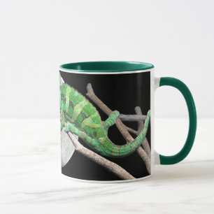 Uma caneca da lua do lagarto
