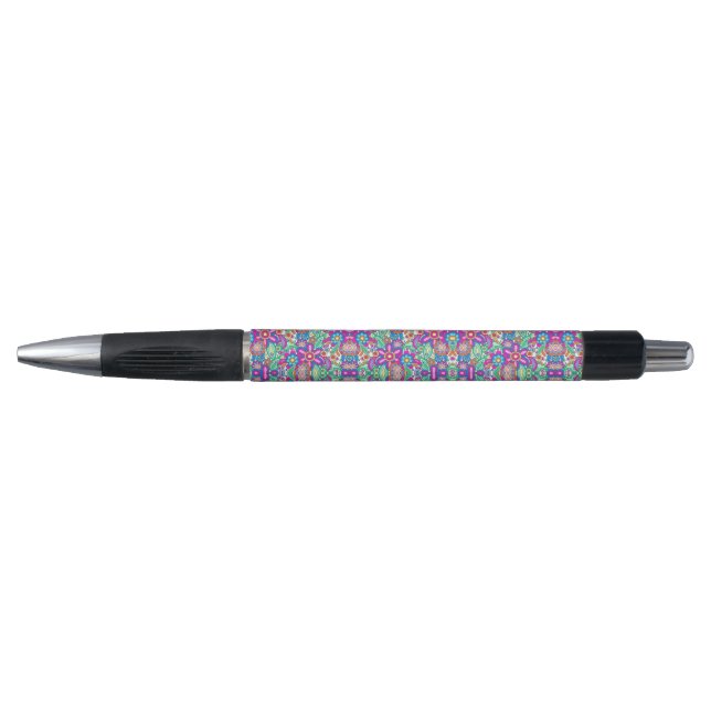 Uma caneta com um padrão geométrico multicolorido  (Frente)