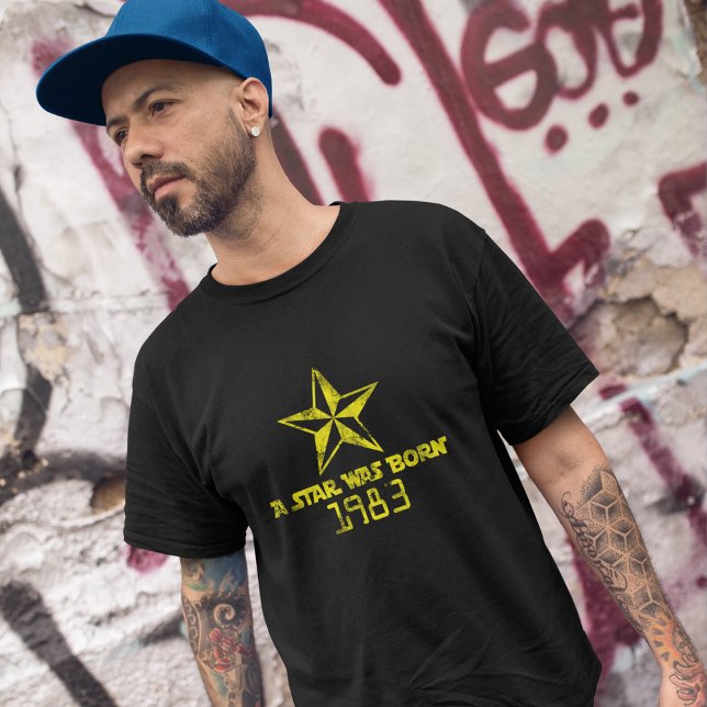 Uma Estrela Era Nascer 1983 T-Shirt (Criador carregado)