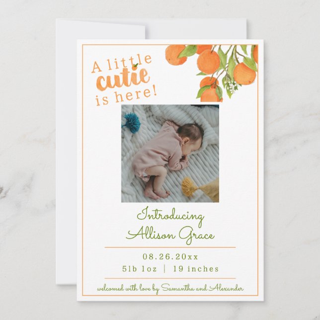 Uma Pequena Cutie Está Aqui Anúncio De Nascimento (Frente)