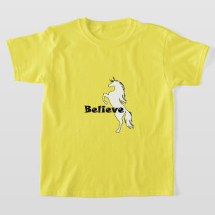 Unicorn Acredite Design - Camisa Básica De T-Shirt