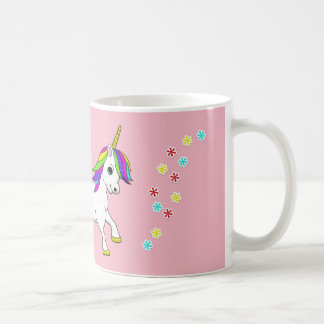Unicórnio do arco-íris e caneca cor-de-rosa das