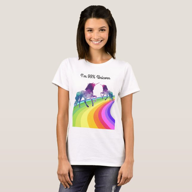 Unicórnio do arco-íris - o t-shirt das mulheres (Frente Completa)
