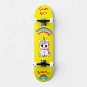 Unicórnio no skate com legendas personalizadas